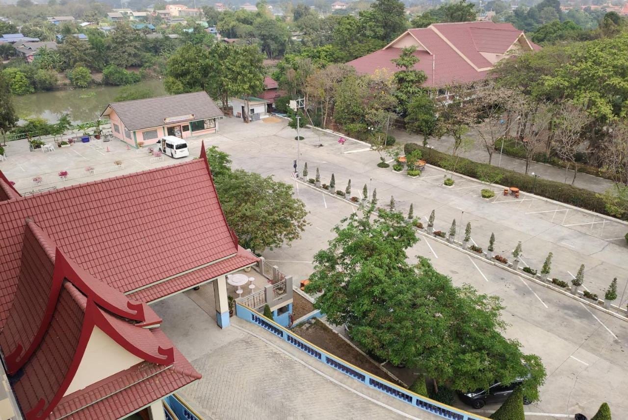 Toh Buk Seng Ayutthaya Hotel Bagian luar foto