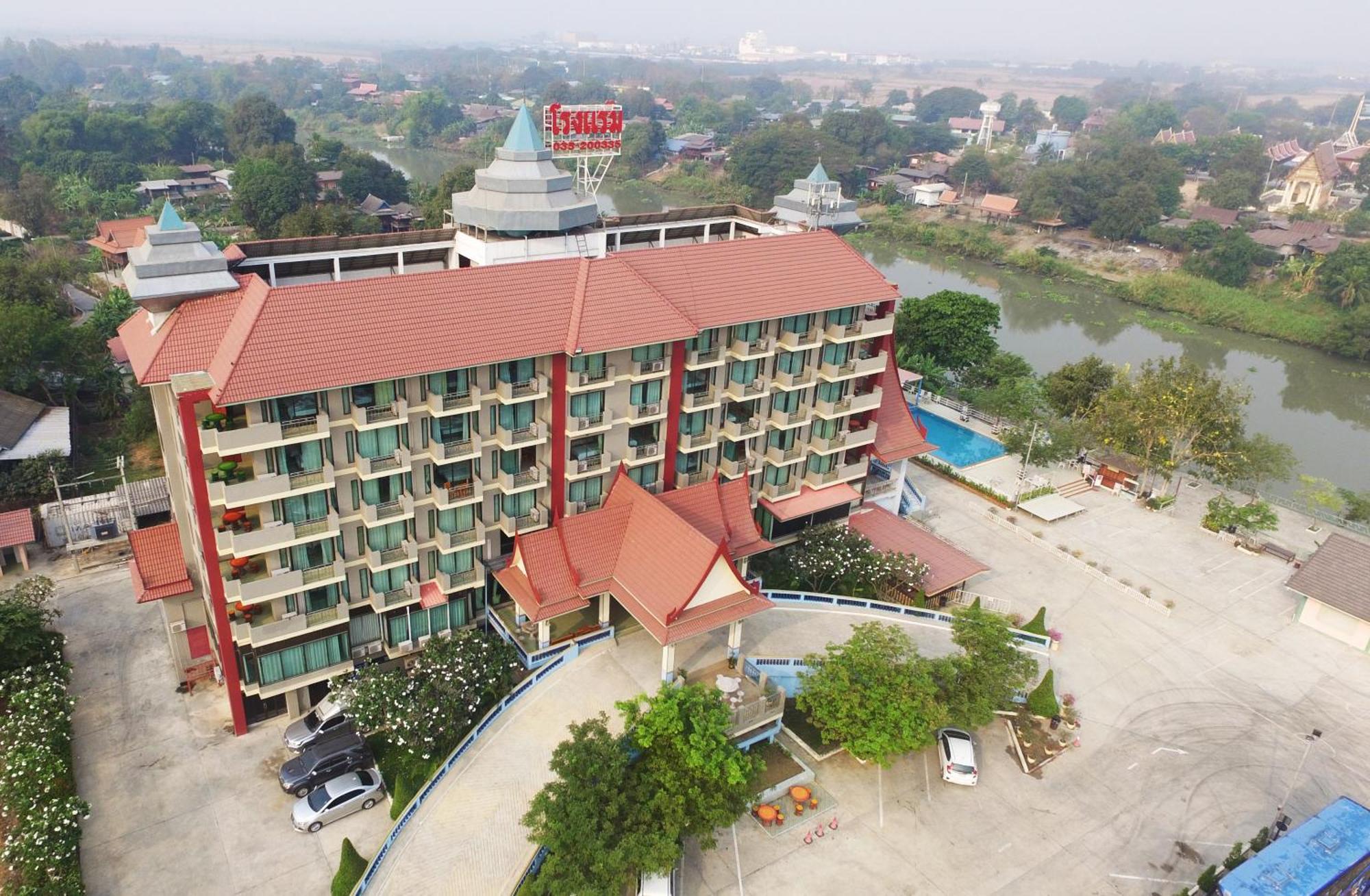 Toh Buk Seng Ayutthaya Hotel Bagian luar foto