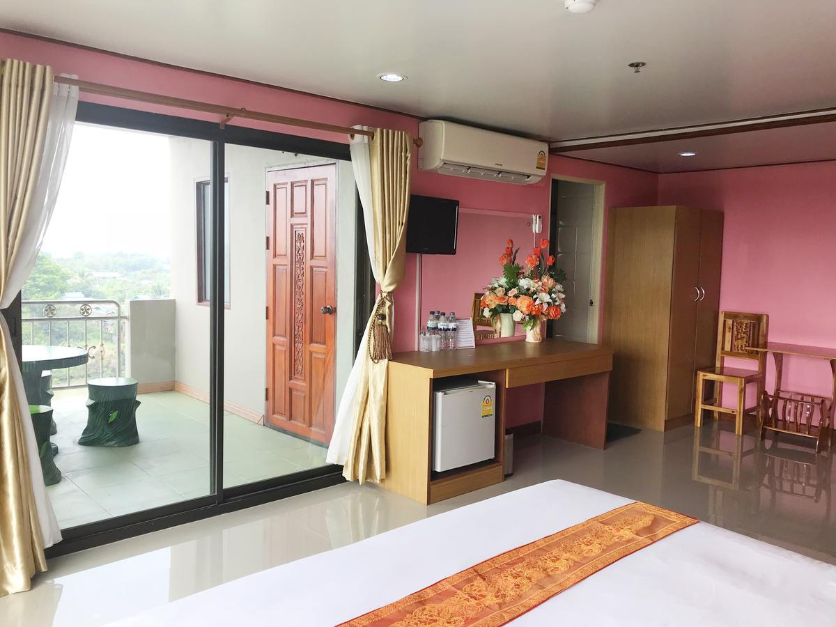 Toh Buk Seng Ayutthaya Hotel Bagian luar foto