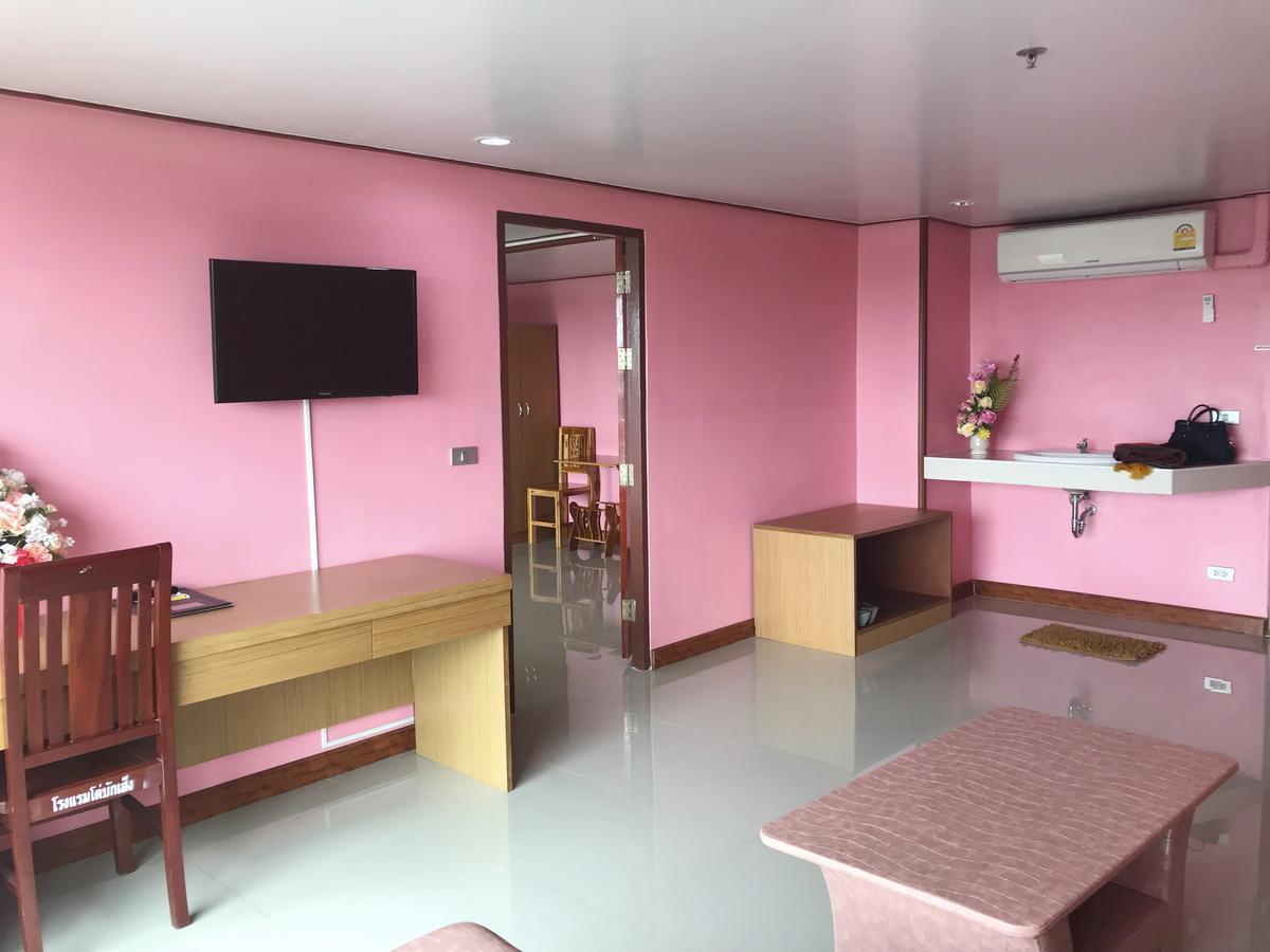 Toh Buk Seng Ayutthaya Hotel Bagian luar foto